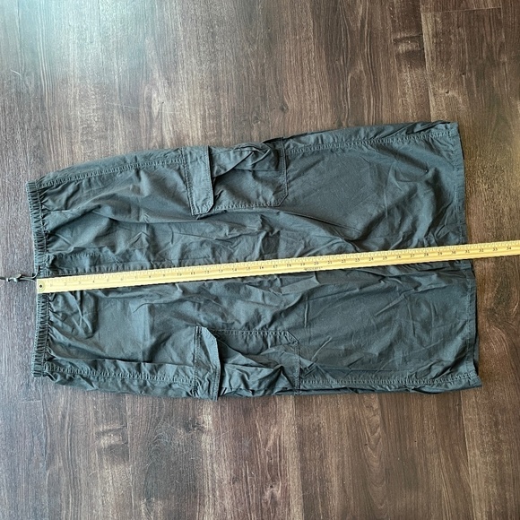 H&M Cargo Midi Skirt - Picture 6 of 8